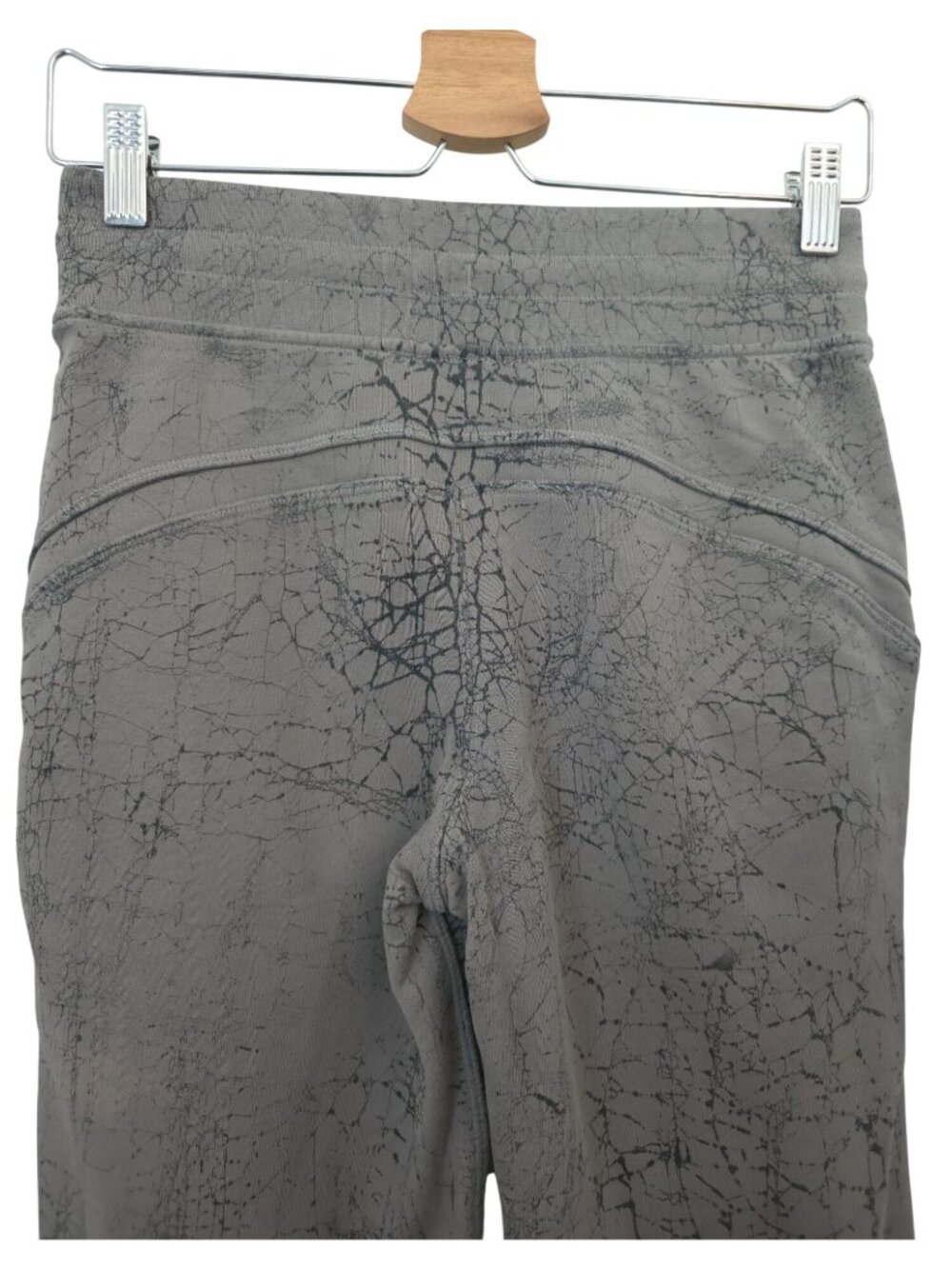 Lululemon Warm Down Gray-Olive Crackle Jogger 7/8 Length Athleisure Women's Sz 4 - Picture 11 of 11